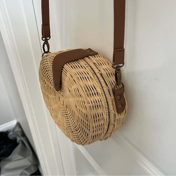 Bamboo purse - Picture 4 of 8